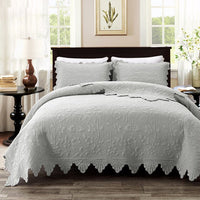 100% Cotton Quilted Stitched Elegant Bedspread set with Decorative Pillow Shams 3Pcs White Soft Bedspread Bed Coverlet Set