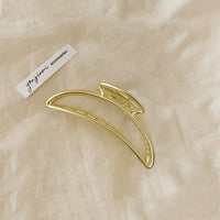 2020 New Hyperbole Pearls Acrylic Hair Claw Clips Big Size Makeup Hair Styling Barrettes for Women Hair Accessories