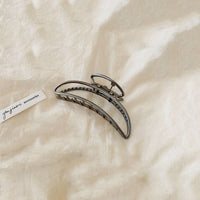 2020 New Hyperbole Pearls Acrylic Hair Claw Clips Big Size Makeup Hair Styling Barrettes for Women Hair Accessories