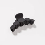 2020 New Hyperbole Pearls Acrylic Hair Claw Clips Big Size Makeup Hair Styling Barrettes for Women Hair Accessories