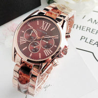 New Women Watches Famous Luxury Top Brand Logo Fashion Quartz White Ladies Wrist Watches Geneva Designer Gifts For Women 2021