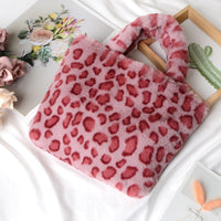 Winter Fashion Faux Fur Bag Large Capacity Leopard Print Bag Women&#39;s One-shoulder Messenger Handbag Bag Plush Female Bag