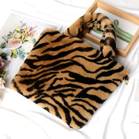 Winter Fashion Faux Fur Bag Large Capacity Leopard Print Bag Women&#39;s One-shoulder Messenger Handbag Bag Plush Female Bag