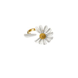 Daisy Flower rings 2021 fashion Enamel White Daisy Flower Vintage finger ring Elegant Simple Rings for Women fashion Jewelry