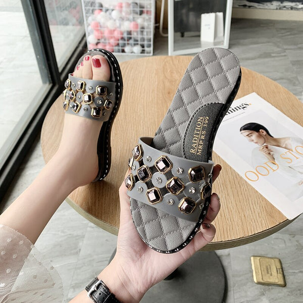 Summer new low-heeled ladies sandals and slippers glass beads non-slip wear-resistant comfortable soft breathable beach shoes