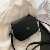Yogodlns Trendy Saddle Shoulder Bag Women PU Leather Crossbody Bag Simple Solid Color Flap Messenger Bag Designer Handbags Pouch